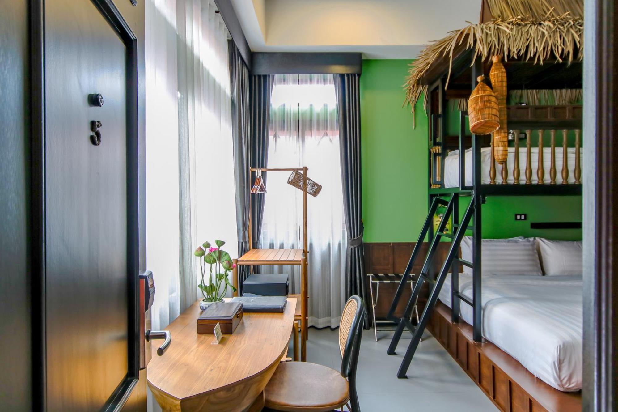De Phanakron Boutique Hotel Bangkok Exterior photo